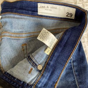 Rag & Bone ankle skinny. Excellent condition. Size 29